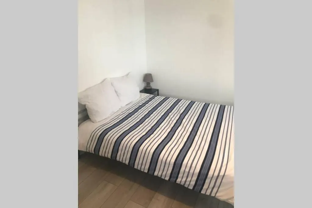 Studio Calme et Lumineux proche Centre ville WIFI Clermont-Ferrand France